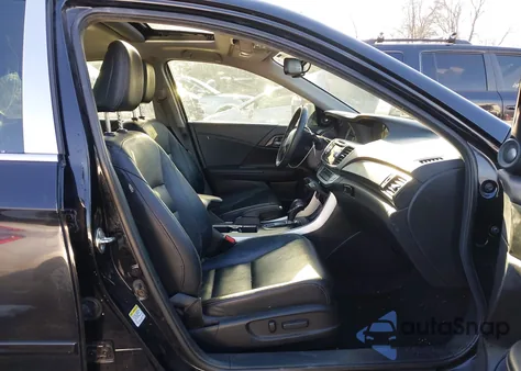 2015 Honda Accord Ex-L z USA, uszkodzony, nr VIN 1HGCR2F85FA258904